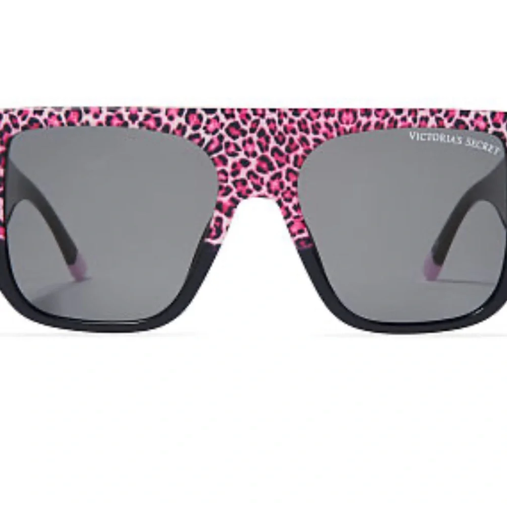 Victoria’s Secret Oversized Flat Top Sunglasses NWT